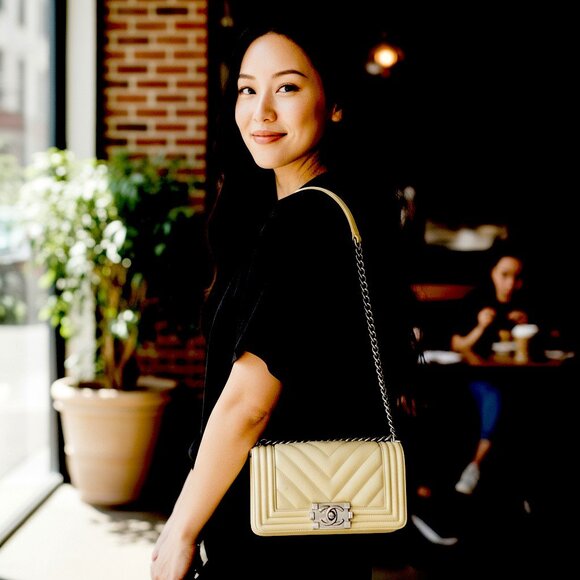 Chanel Boy Bag Size Small Yellow Caviar - Picture 2 of 11